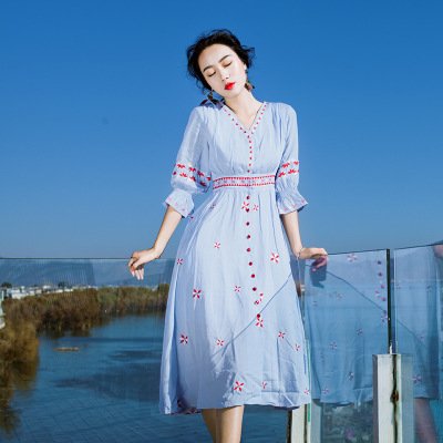 v-neck dress ethnic style embroidery Slim was thin seaside resort skirt and long sections